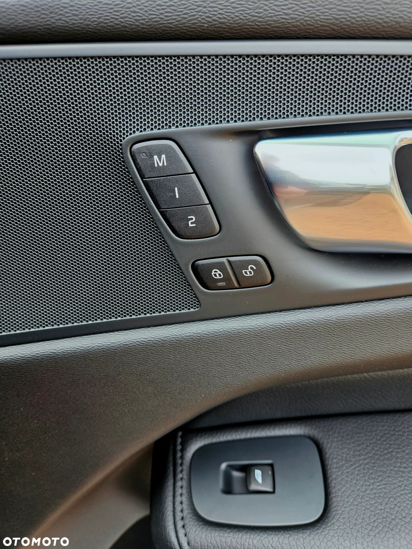 Volvo XC 60 - 21