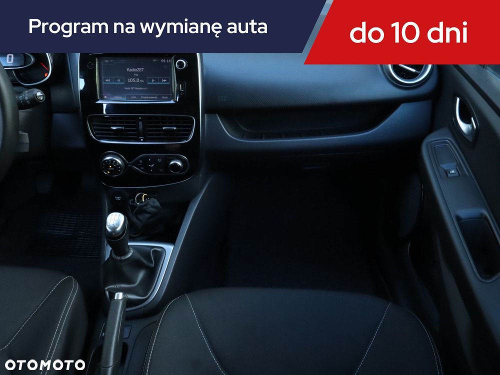 Renault Clio - 10