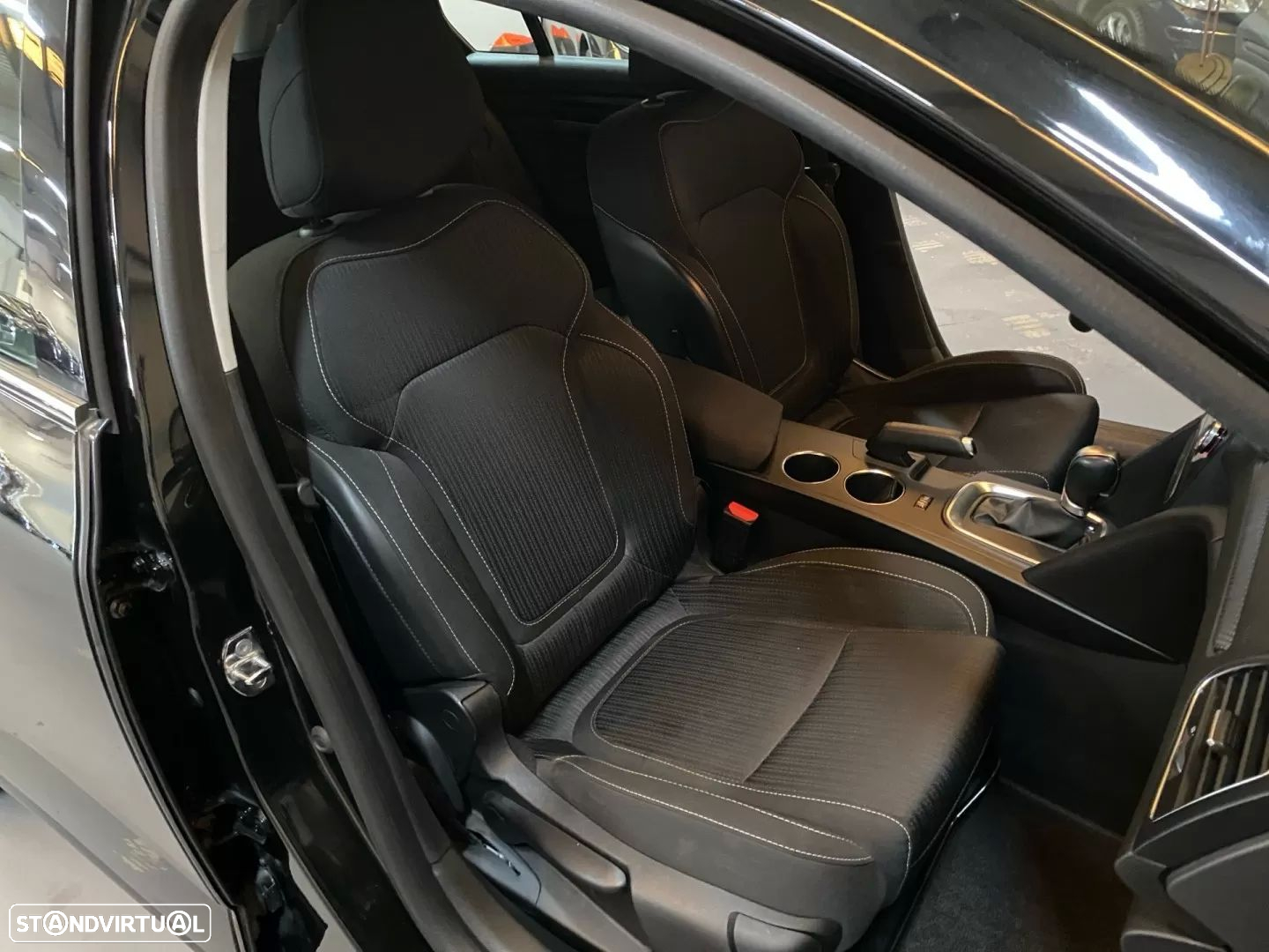 Renault Mégane Sport Tourer 1.5 Blue dCi Equilibre EDC - 18