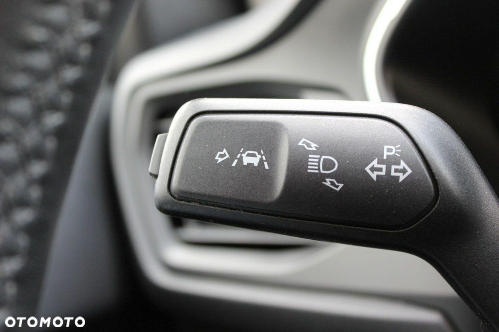 Ford Focus 1.0 EcoBoost Connected - 22