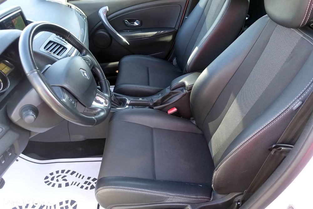 Renault Megane ENERGY dCi 110 EXPERIENCE - 13