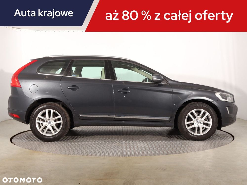 Volvo XC 60 - 8