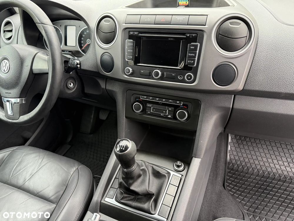 Volkswagen Amarok 2.0 BiTDI 4MOTION Highline - 25