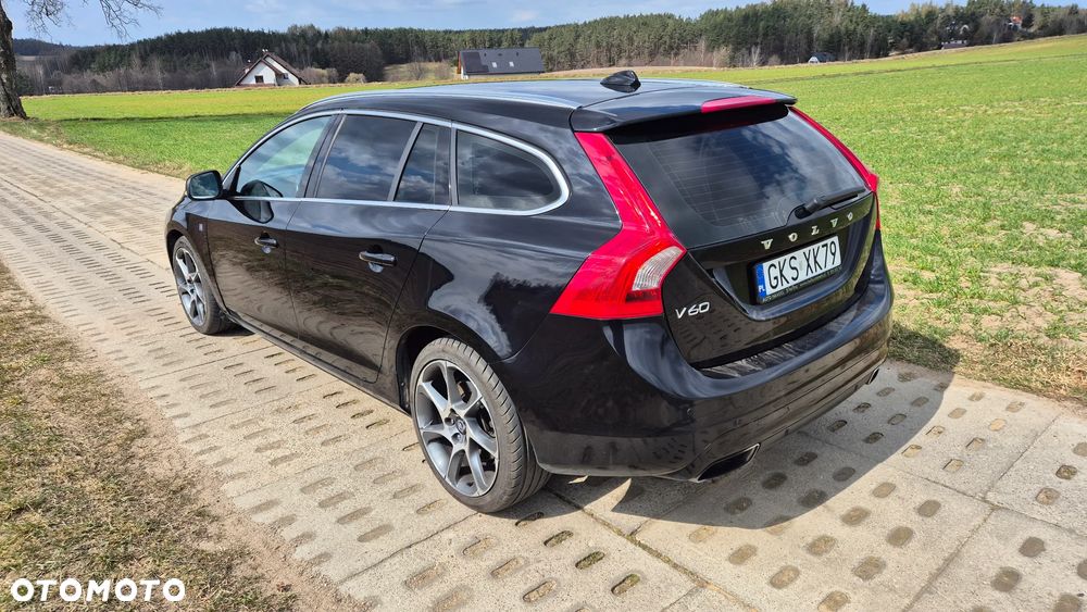 Volvo V60 D4 Drive-E Ocean Race - 3