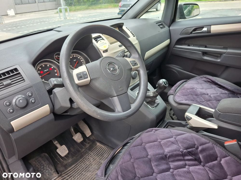 Opel Zafira 1.8 Sport - 9