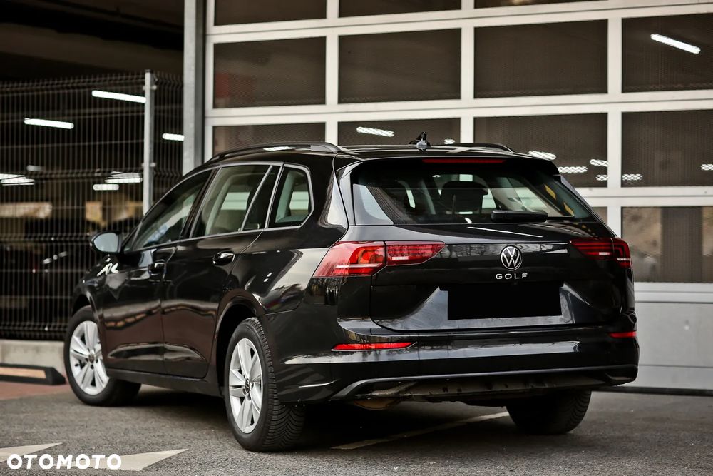 Volkswagen Golf 2.0 TDI Life - 9