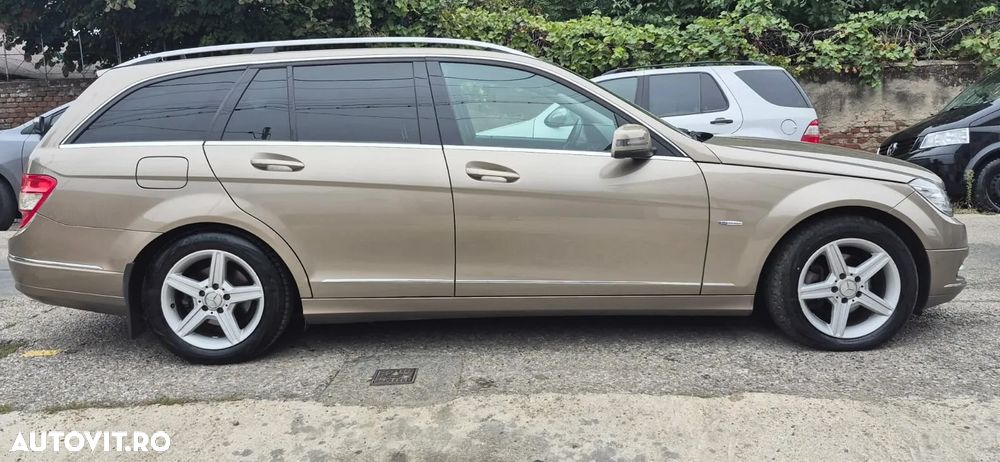 Mercedes-Benz C - 19