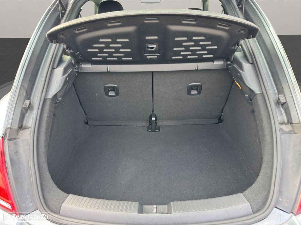 VW New Beetle 2.0 TDI - 17