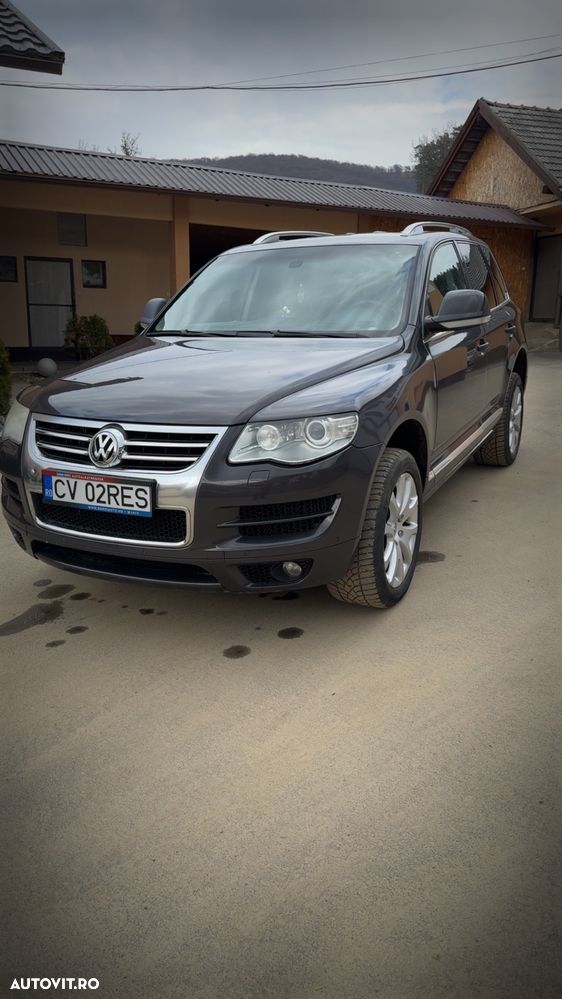Volkswagen Touareg - 5