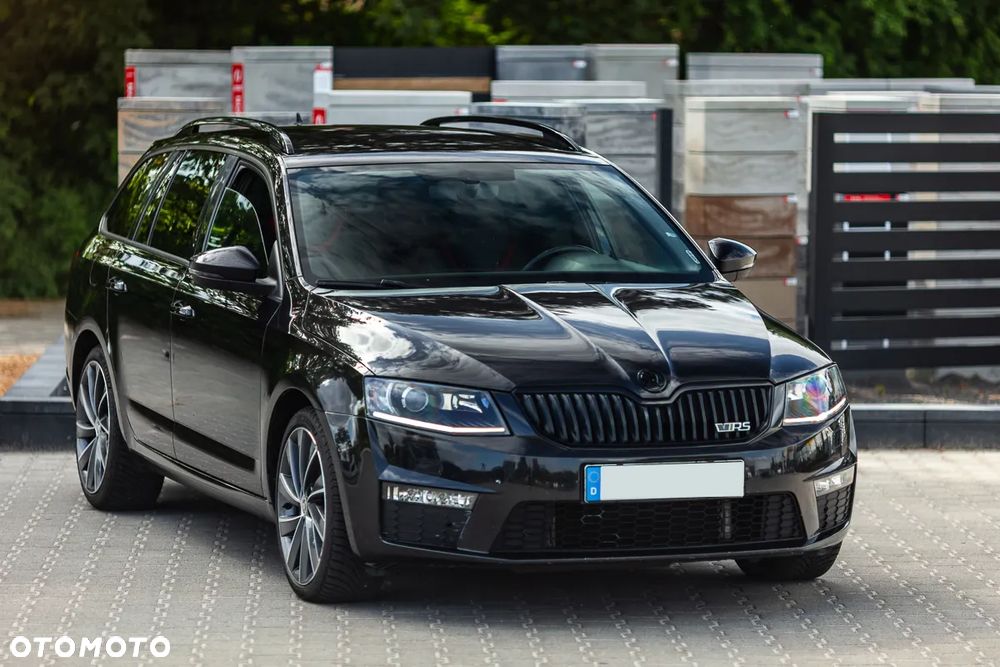 Skoda Octavia 2.0 TDI DSG RS - 7