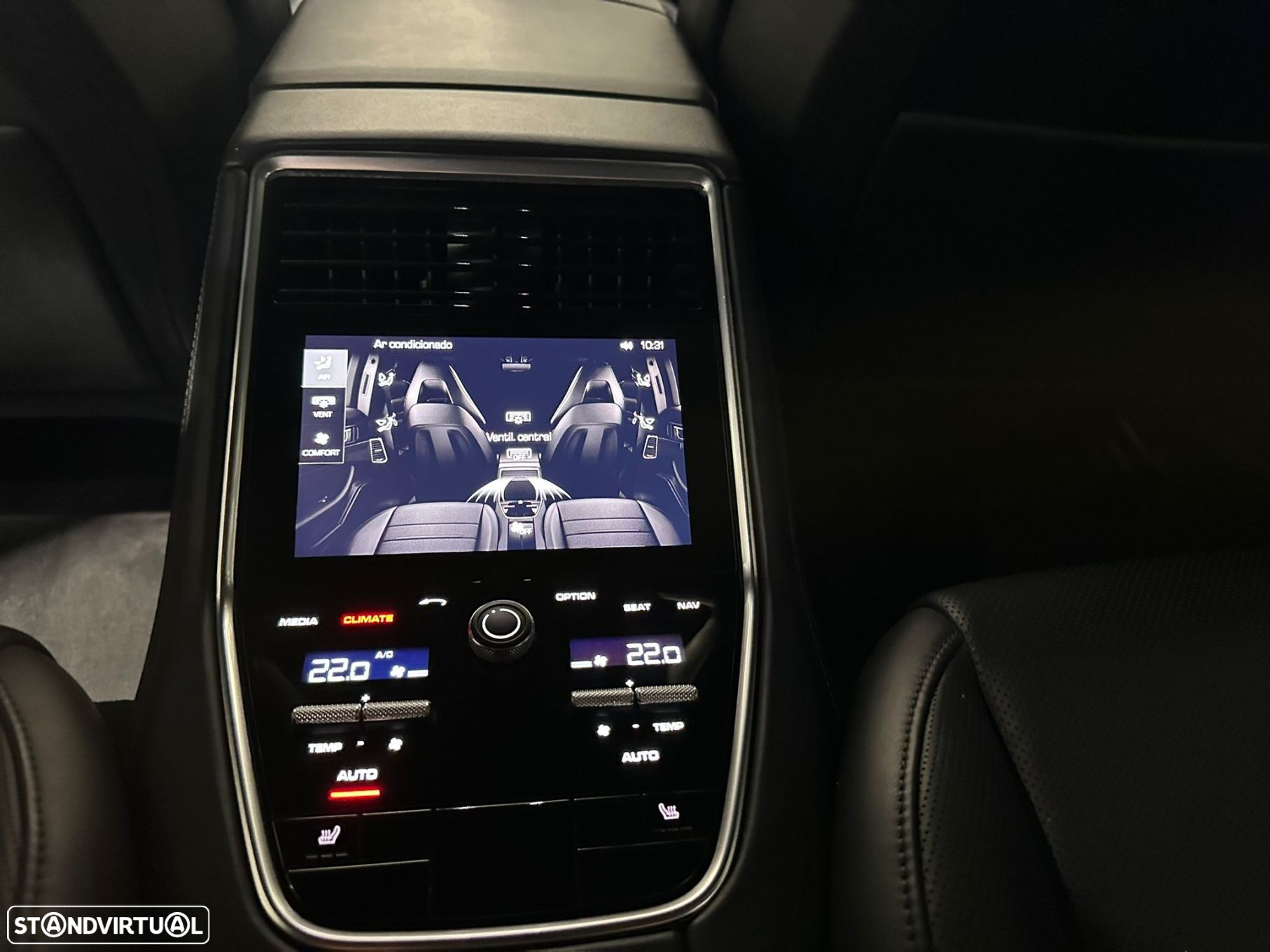 Porsche Panamera Turbo - 41