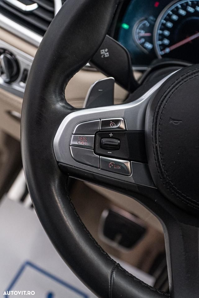 BMW Seria 7 730d xDrive - 18