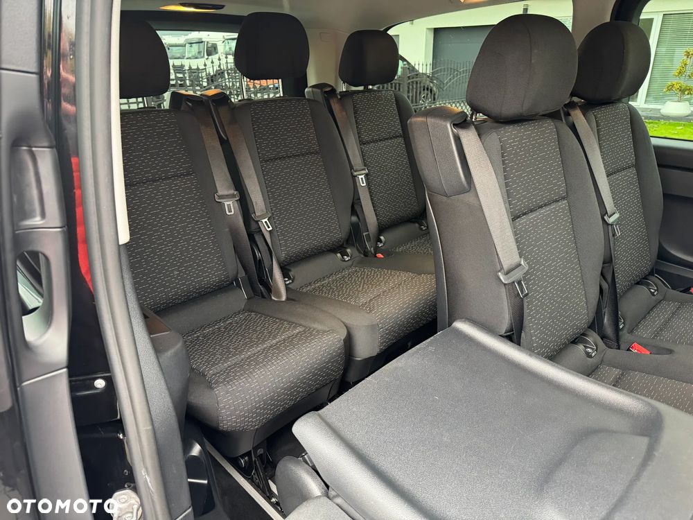 Mercedes-Benz Vito Tourer 124 CDI L1 Select 4x4 9G-Tronic 447.701 - 29