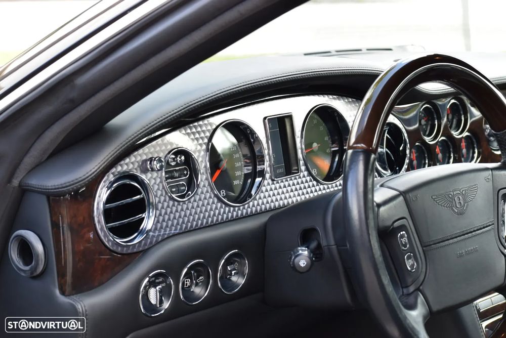 Bentley Brooklands - 26