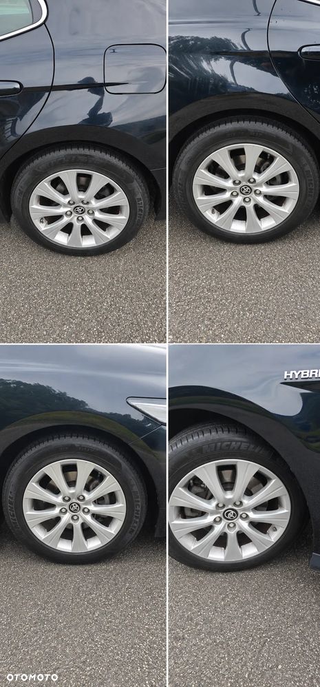 Toyota Camry 2.5 Hybrid Comfort CVT - 2
