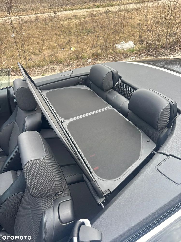 BMW Seria 1 120i - 13