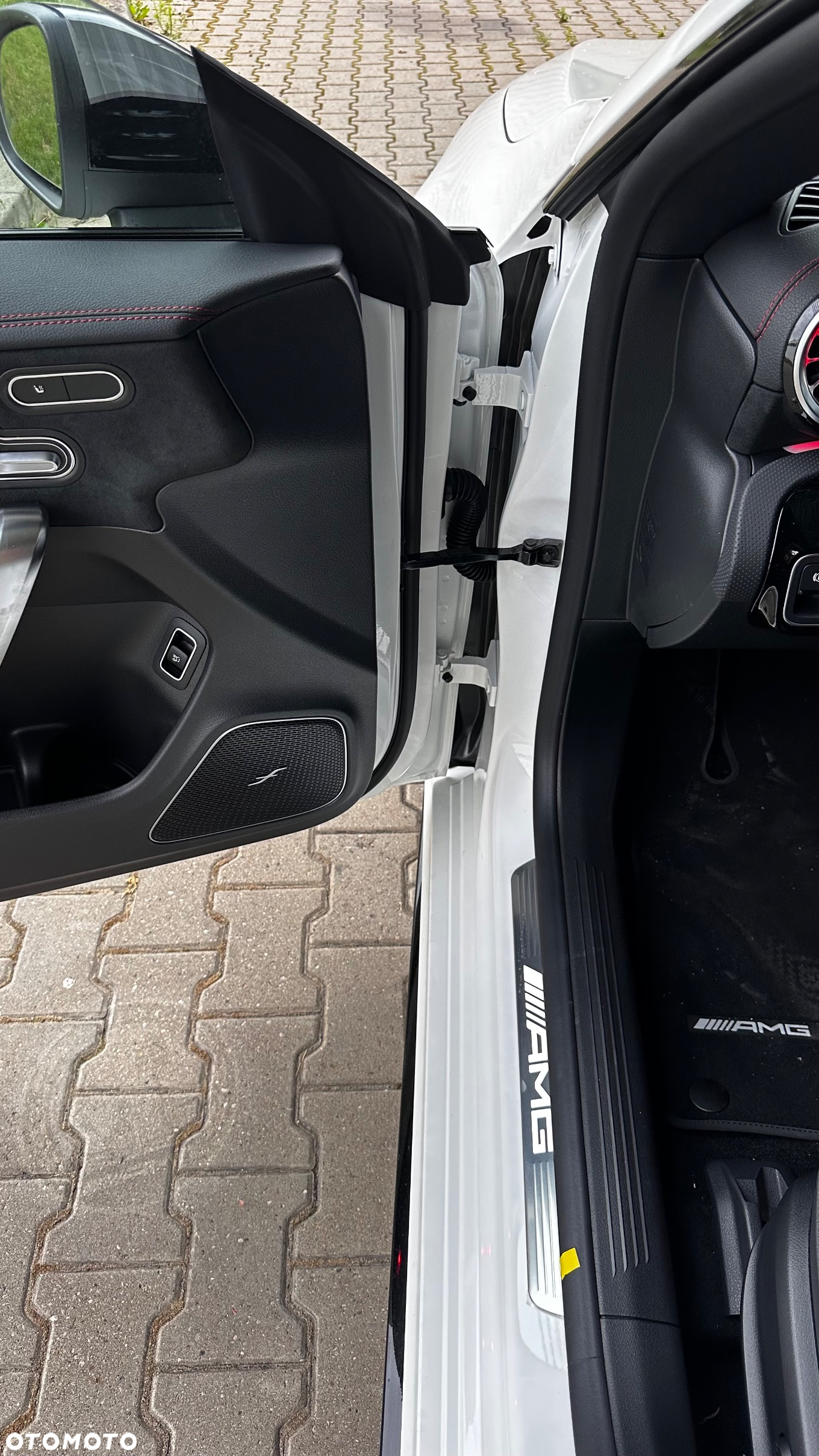 Mercedes-Benz CLA AMG 35 4-Matic 7G-DCT - 32