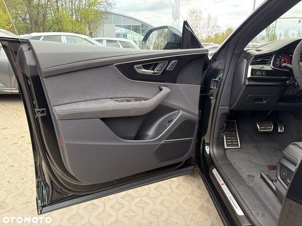 Audi RS Q8 TFSI Quattro Tiptronic Performance - 11