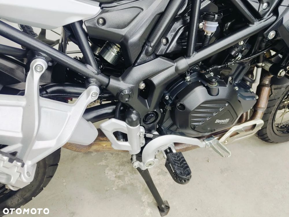 Benelli TRK 502X - 8