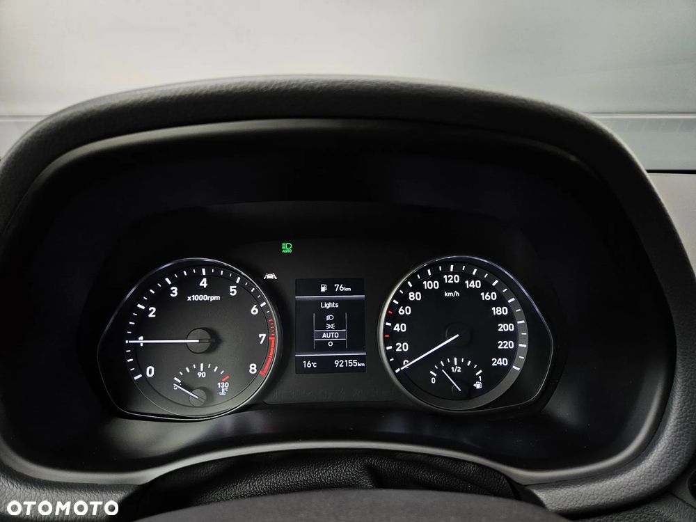 Hyundai i30 1.5 DPI Classic + - 29