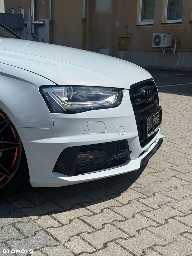Audi A4 Avant 2.0 TDI clean diesel Multitronic - 9