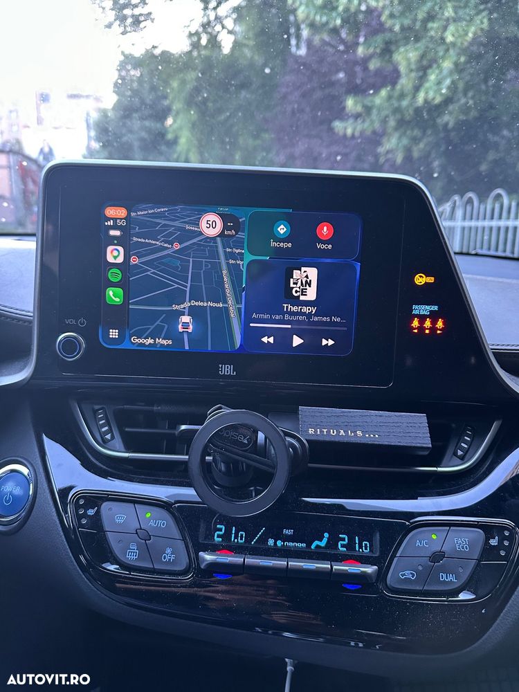 Toyota C-HR 2.0 HSD 184 CP 4x2 CVT Classy - 6