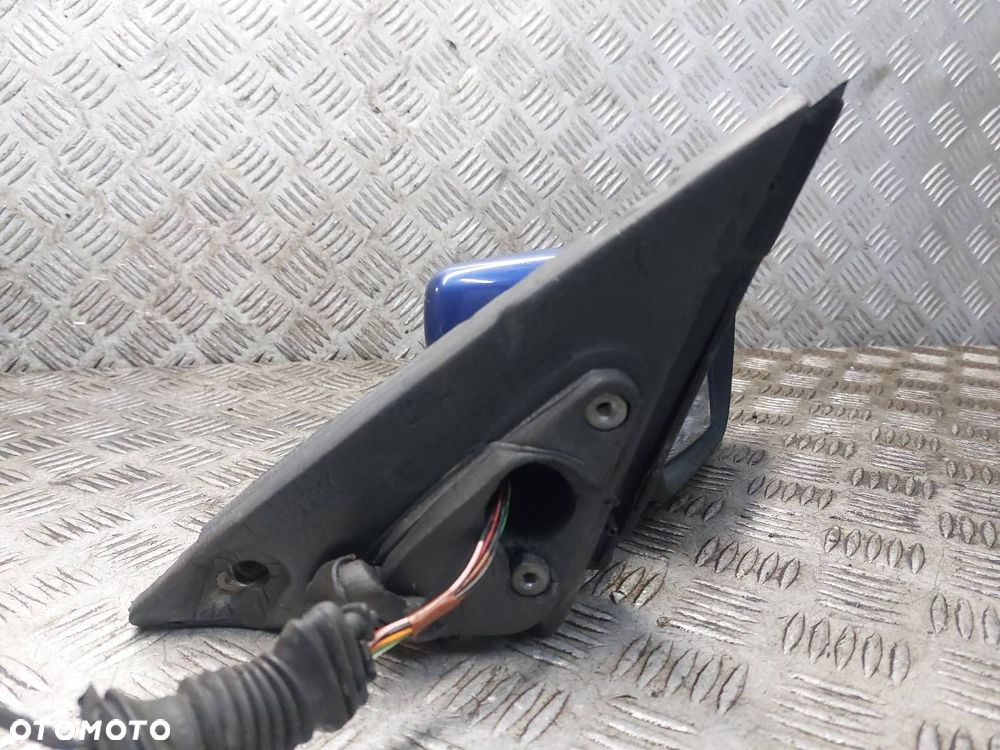 LUSTERKO PRAWE ELEKTRYCZNE BMW E39 364/5 TOPASBLAU METALLIC 8 PIN EU - 4