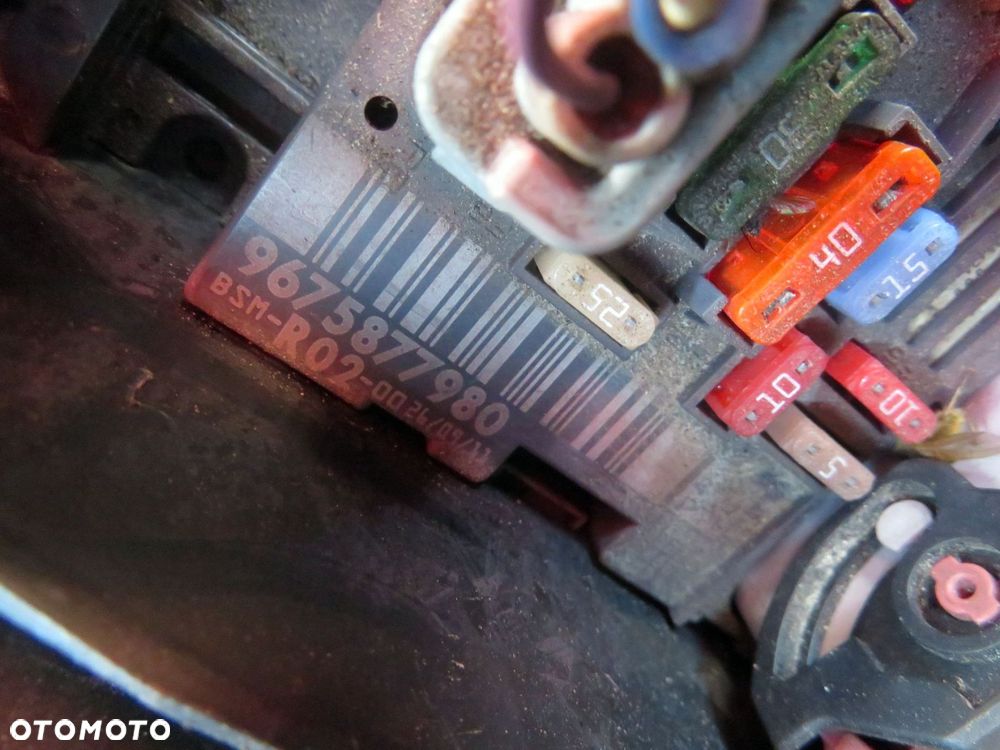 SKRZYNKA BEZPIECZNIKÓW C4 PICASSO I 1.6 HDI 9675877980 BSM R02 CITROEN 2006-2010 - 3