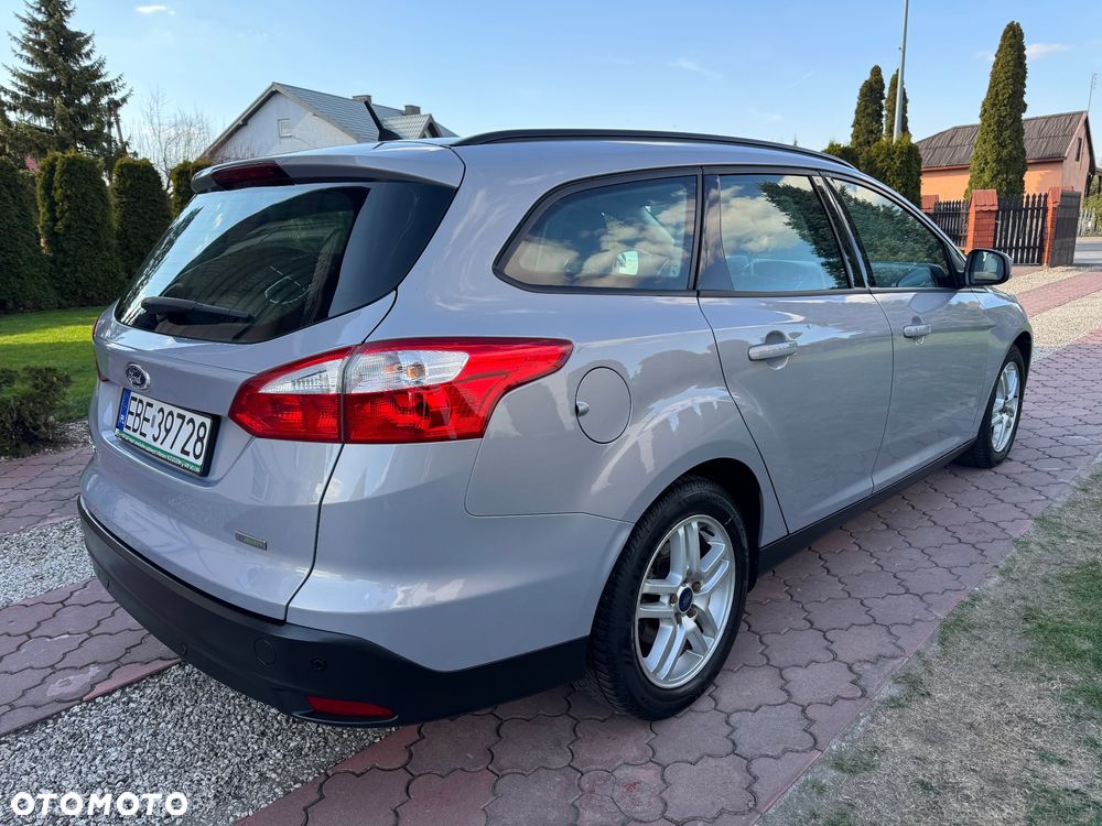 Ford Focus - 10