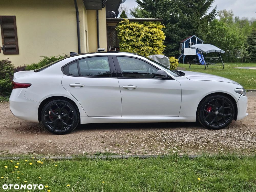Alfa Romeo Giulia 2.0 Turbo Veloce TI Q4 - 6