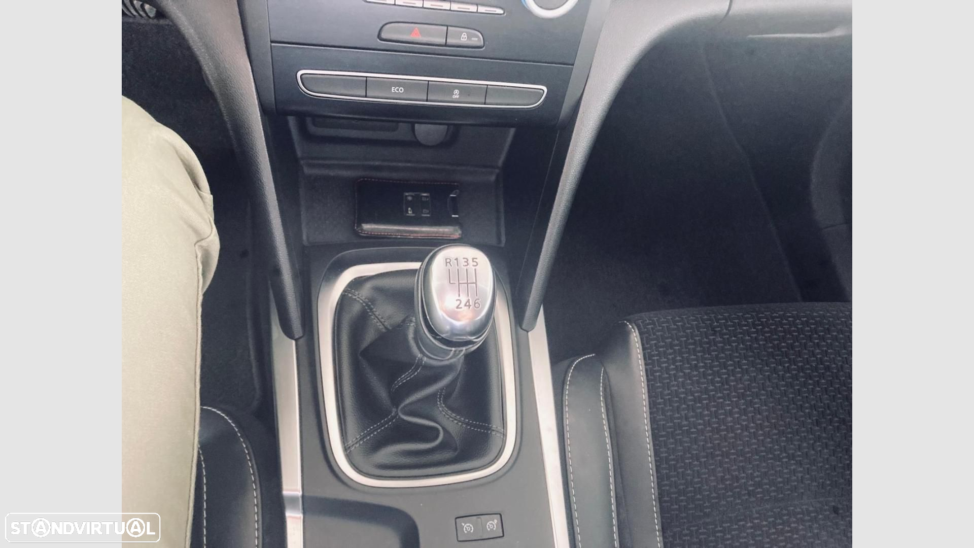 Renault Mégane 1.5 dCi Intens - 15