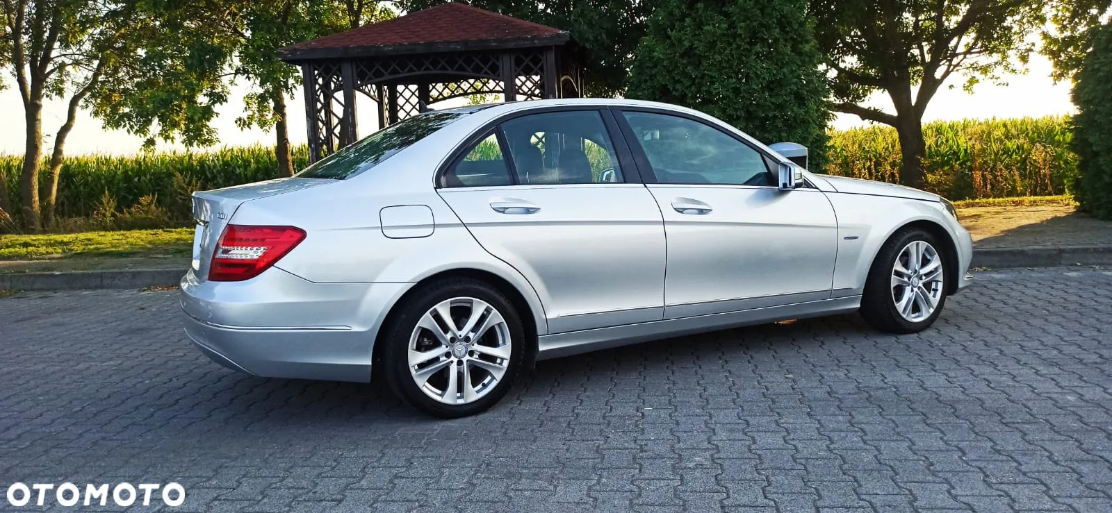 Mercedes-Benz Klasa C 180 T CDI DPF (BlueEFFICIENCY) Avantgarde - 10