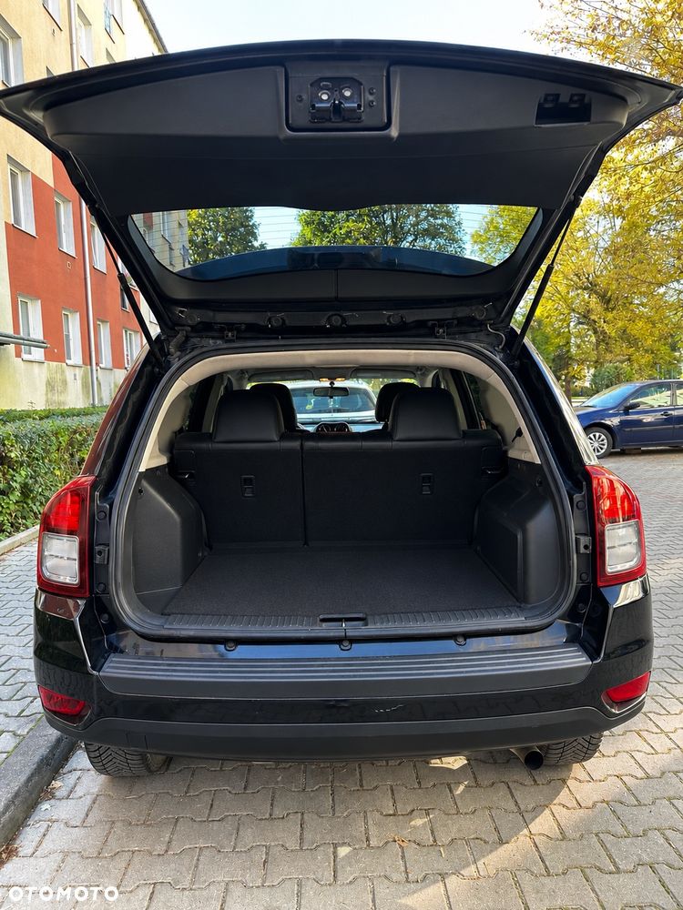 Jeep Compass - 11