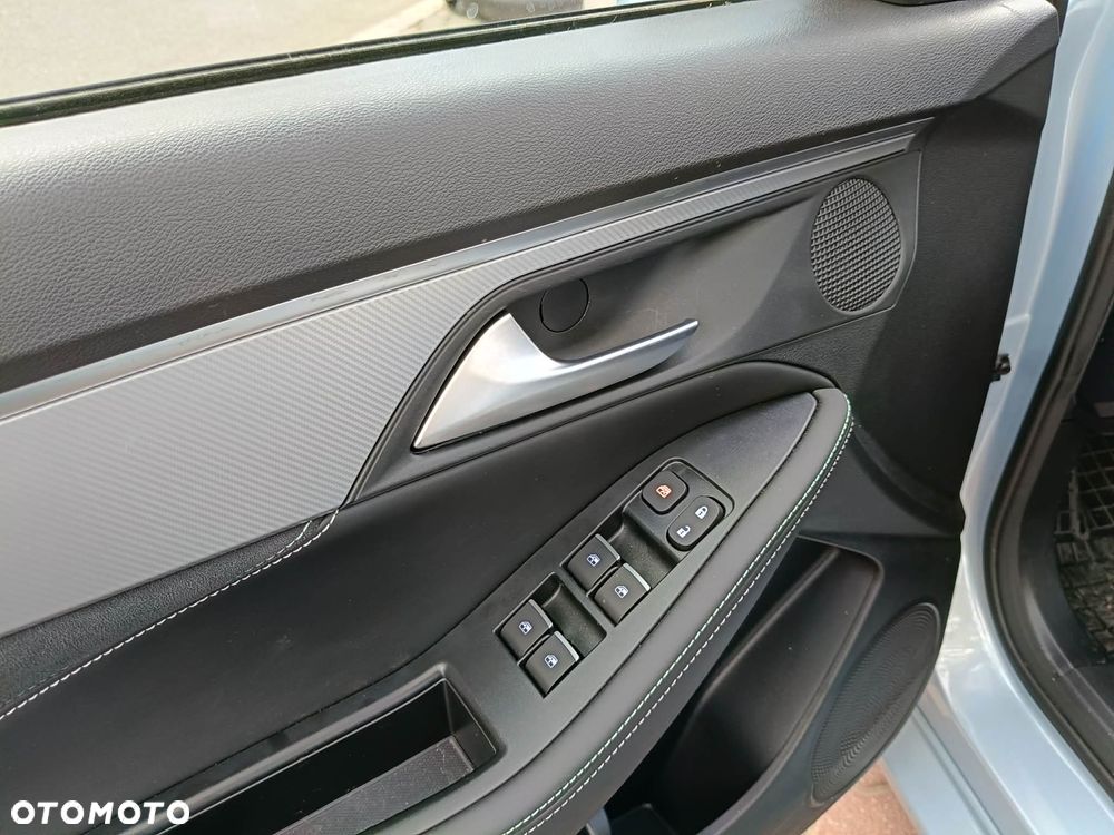 JAC J7 - 11