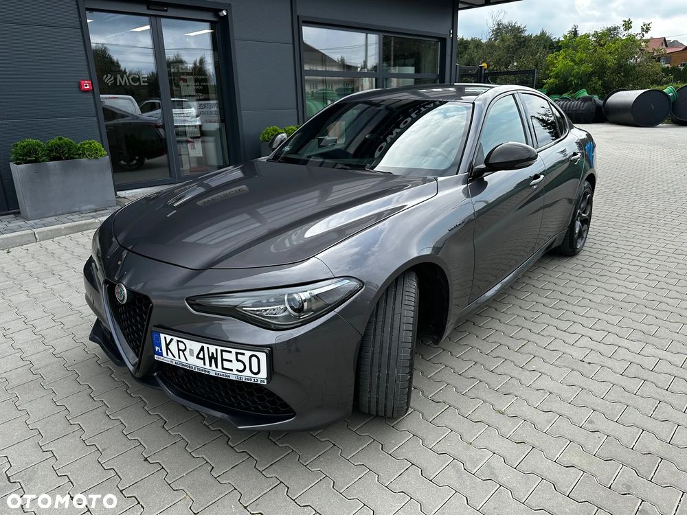 Alfa Romeo Giulia 2.0 Turbo Veloce Q4 - 12
