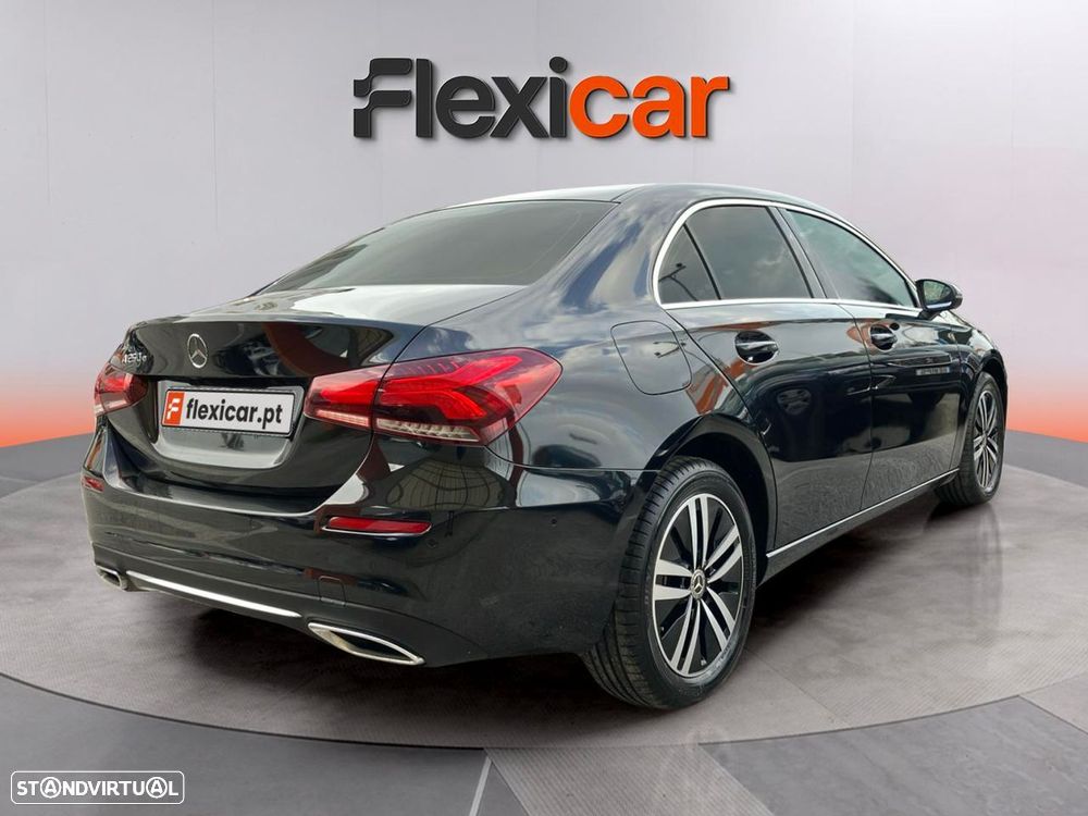 Mercedes-Benz A 250 Limousine - 7