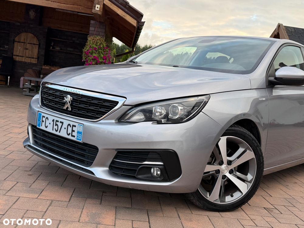 Peugeot 308 1.5 BlueHDi Allure Pack S&S EAT8 - 4