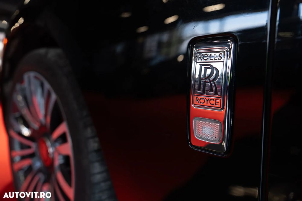 Rolls-Royce Ghost - 10