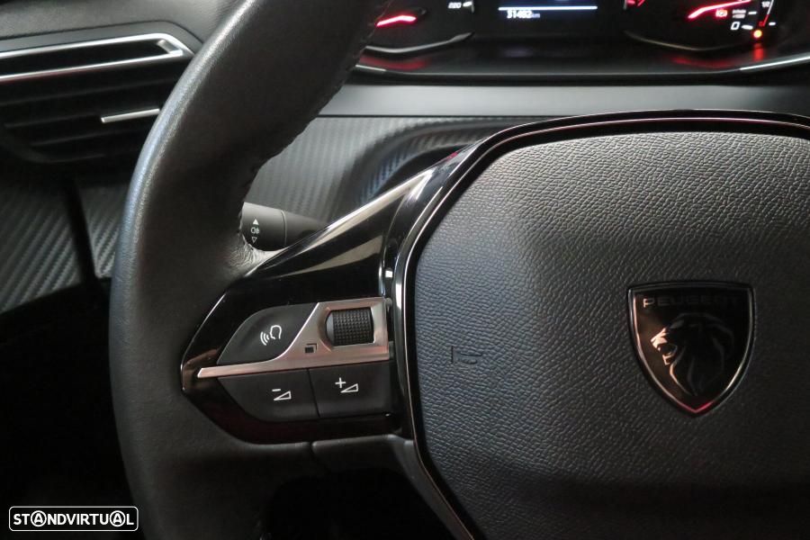 Peugeot 2008 1.2 PureTech Active Pack - 10