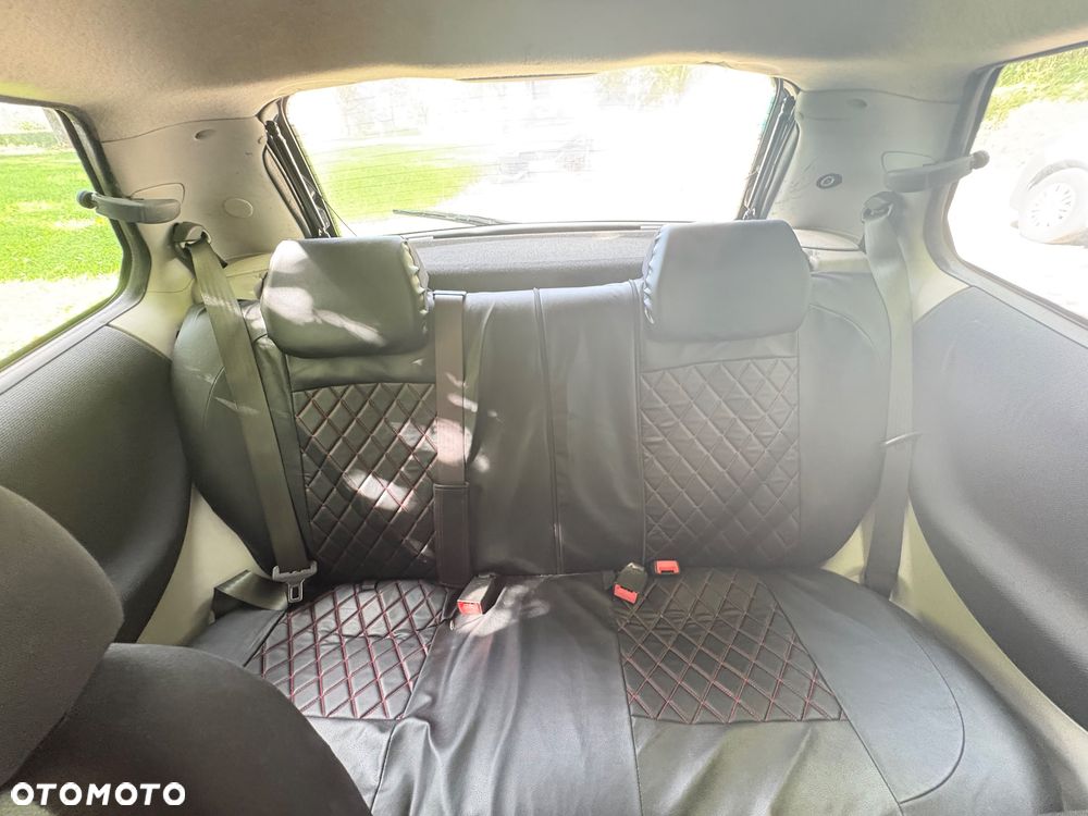 Fiat Punto 1.2 8V Dynamic - 5