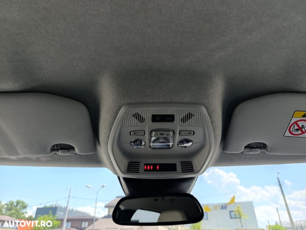 Citroën C3 AIRCROSS 1.2 Hybrid 145 eDCT6 MAX - 31