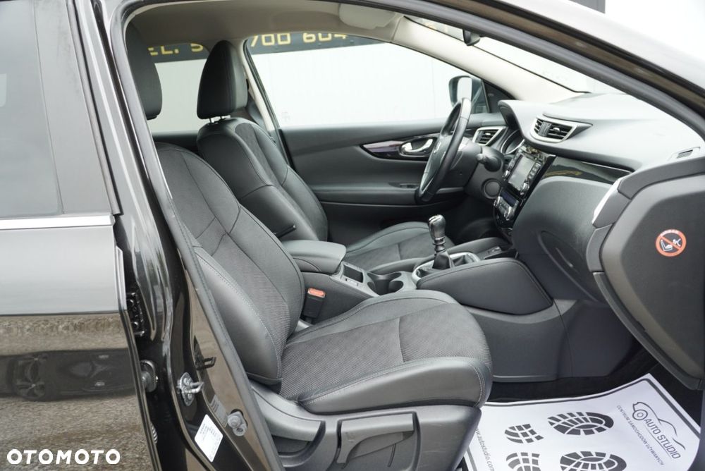 Nissan Qashqai 1.2 DIG-T Tekna EU6 - 6