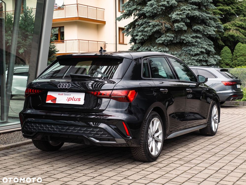 Audi A3 Sportback - 15