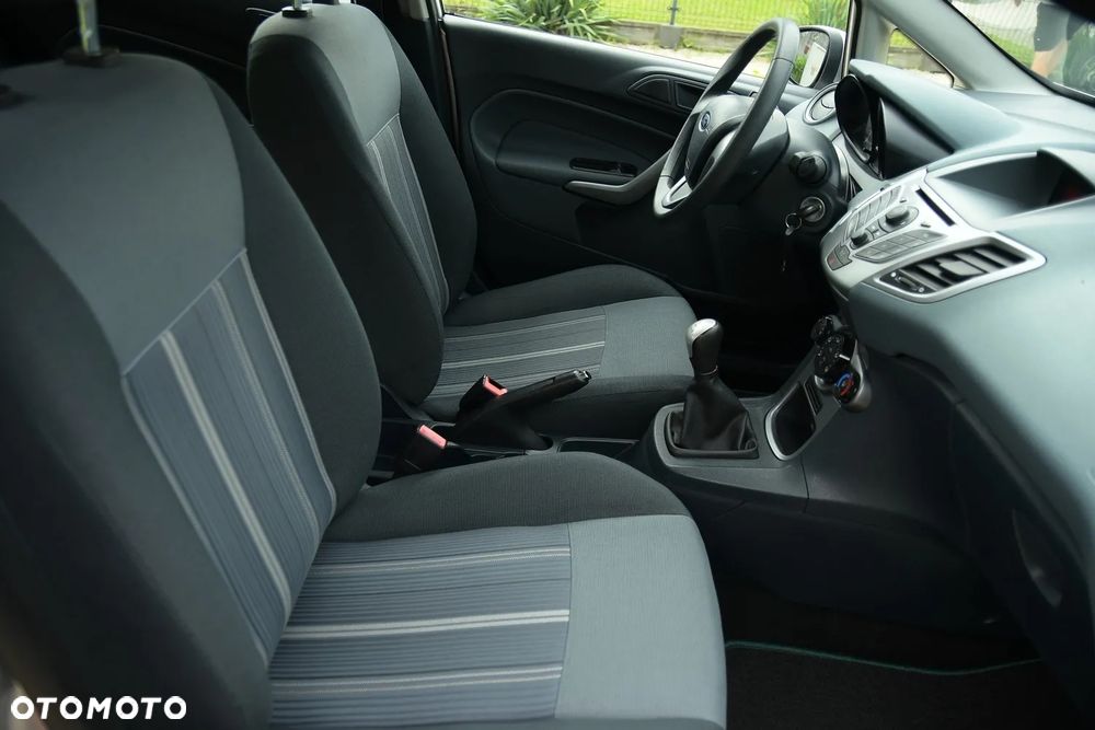 Ford Fiesta 1.25 SYNC Edition - 18
