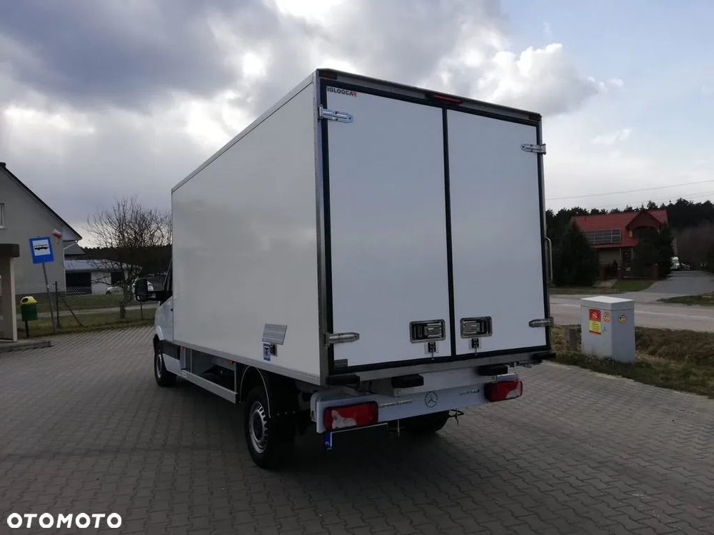 Mercedes-Benz Sprinter 314 Chlodnia Izoterma 8 Palet - 10