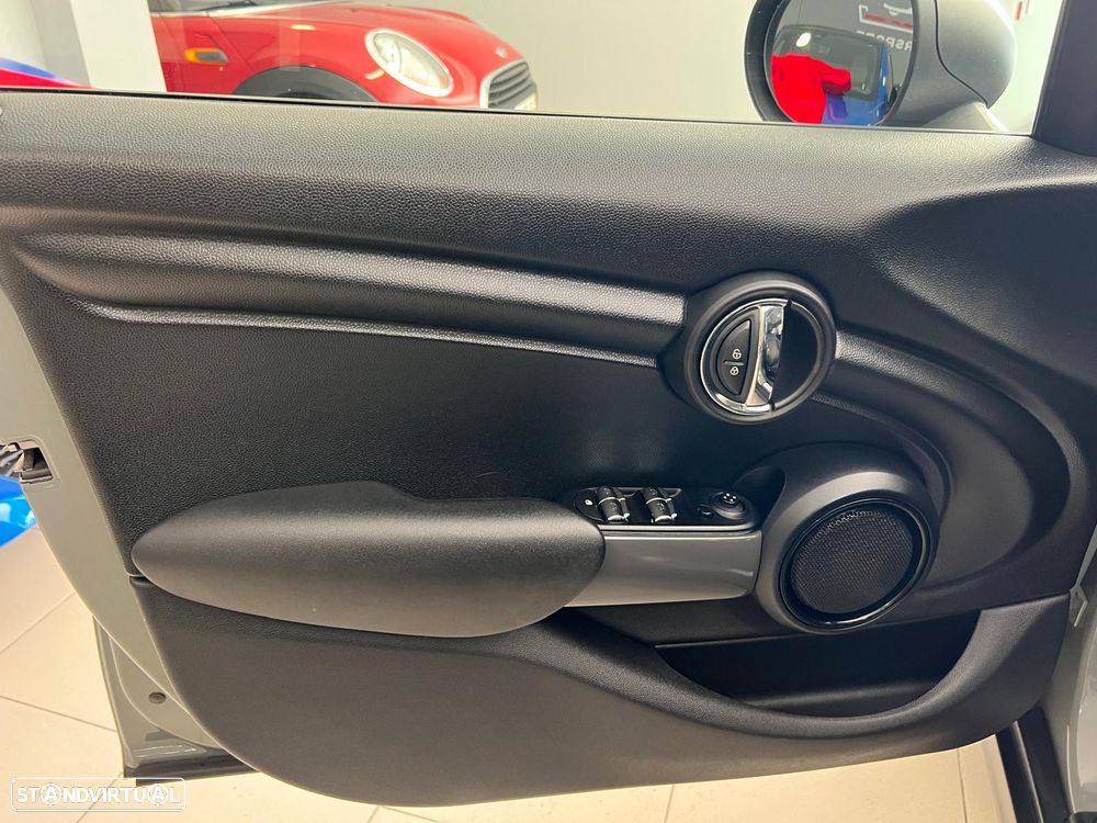 MINI 5 Portas One D - 13