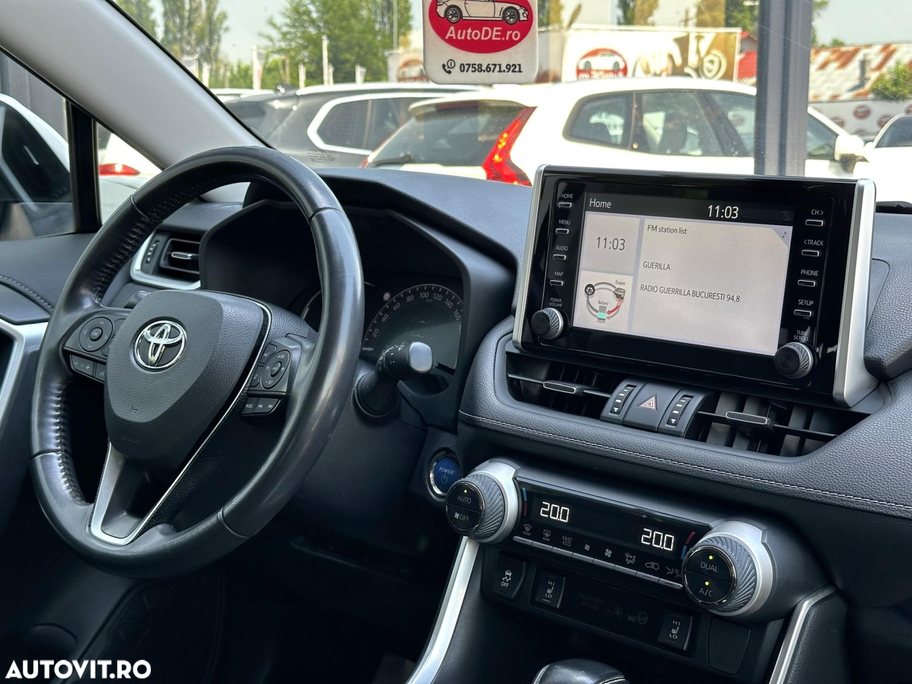 Toyota RAV4 - 7