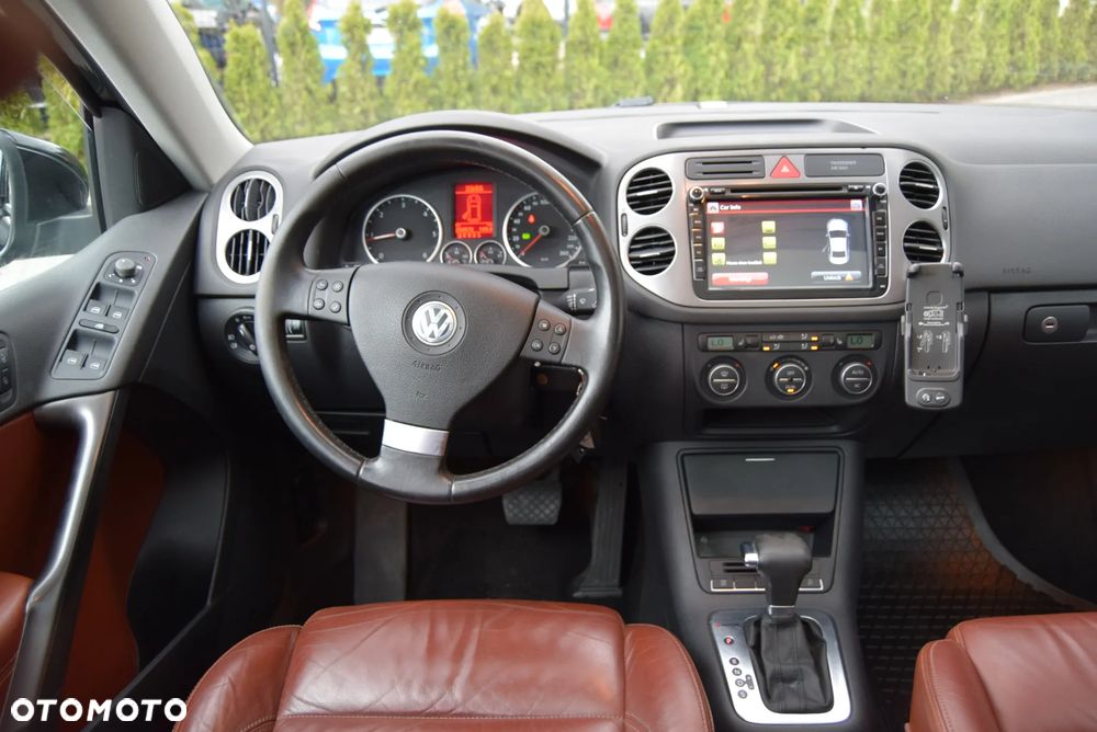 Volkswagen Tiguan 2.0 TDI DPF 4Motion DSG Life - 18