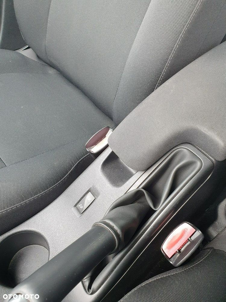 Renault Fluence - 21