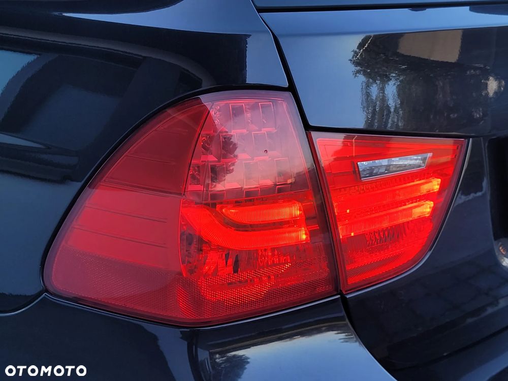 BMW Seria 3 318d DPF - 30